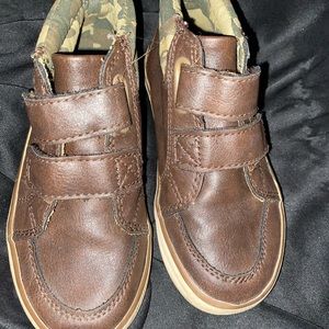 leather shoes used size 9 kids